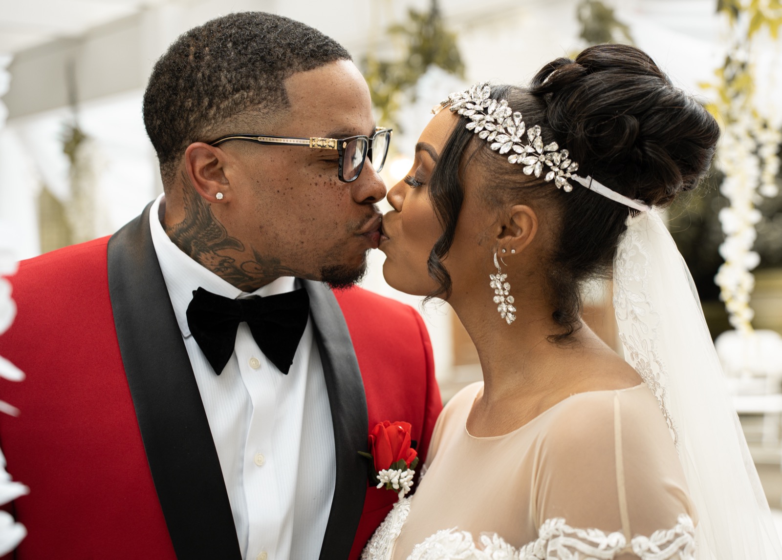 Bride and groom first kiss at wedding ceremony — Atlanta wedding photographer